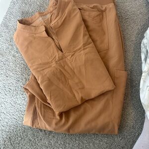 Mandala Scrub Set (ochre)